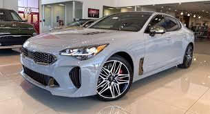 2022 kia stinger